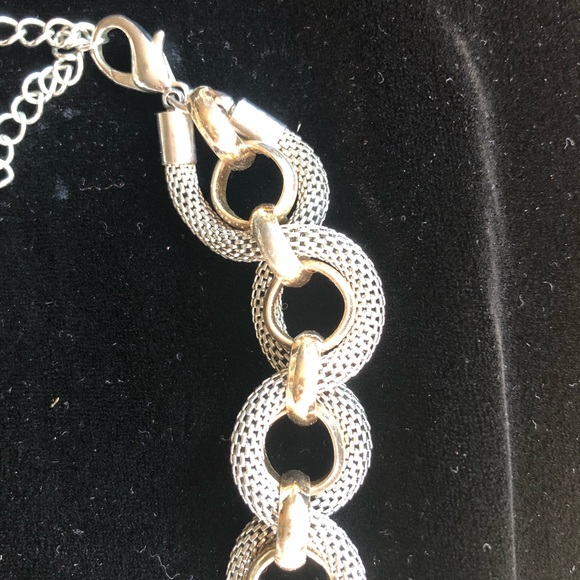 Jewelry - Picture 8 of 8